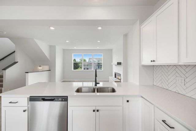 10350 Birchwood Circle, Victoria, MN 55318