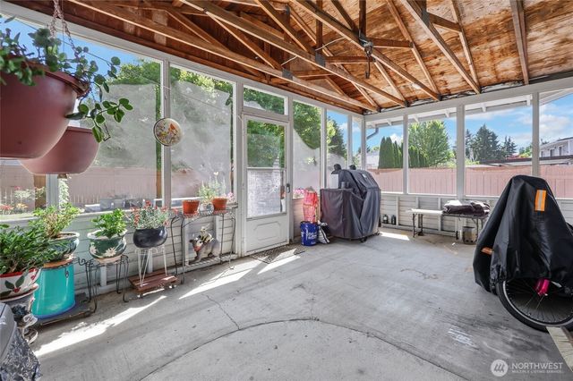 5743 39th Avenue SE, Lacey, WA 98503