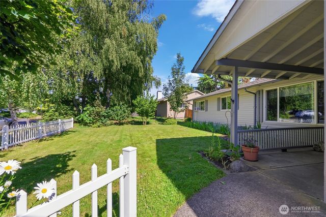 5743 39th Avenue SE, Lacey, WA 98503
