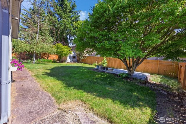 5743 39th Avenue SE, Lacey, WA 98503