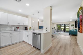 17 Southport Lane E, Boynton Beach, FL 33436