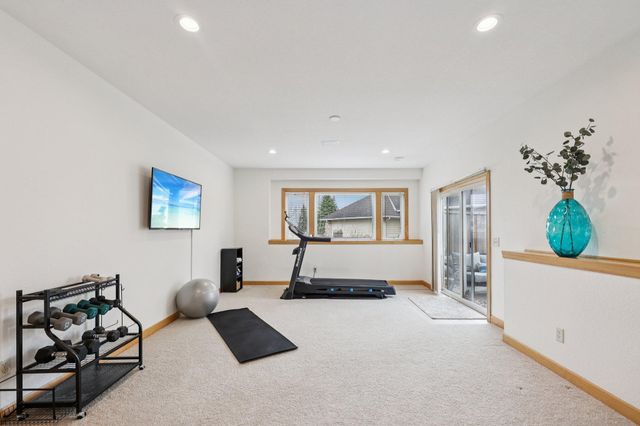 8813 Woodhill Drive, Savage, MN 55378