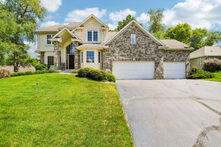8813 Woodhill Drive, Savage, MN 55378