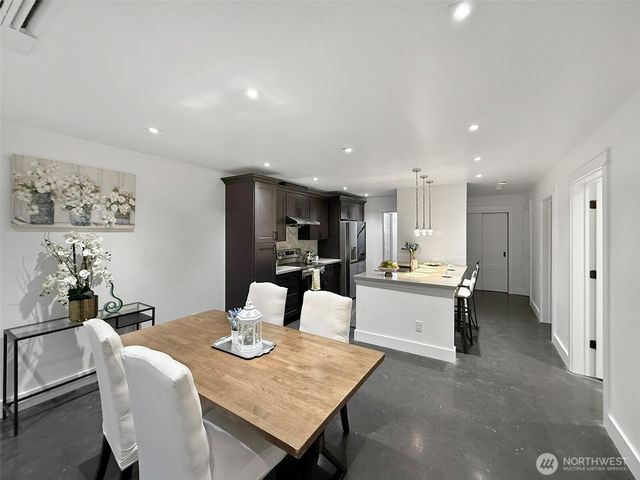 620 Stevens Avenue NW, Renton, WA 98507