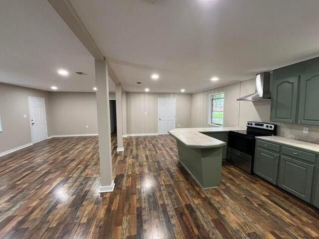 302 Williams St., Petal, MS 39465