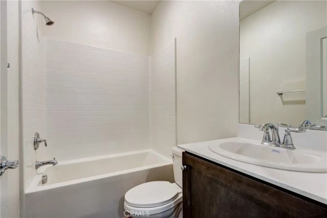 28295 Memory Lane, Winchester, CA 92596