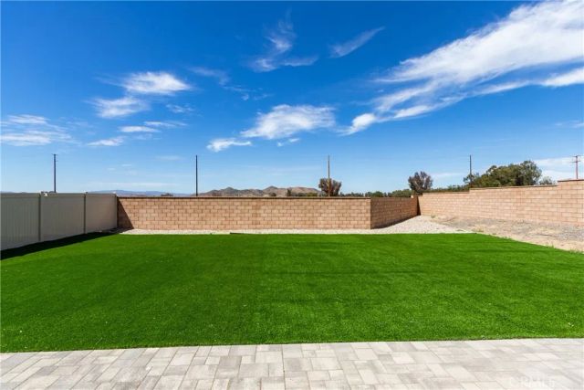 28295 Memory Lane, Winchester, CA 92596