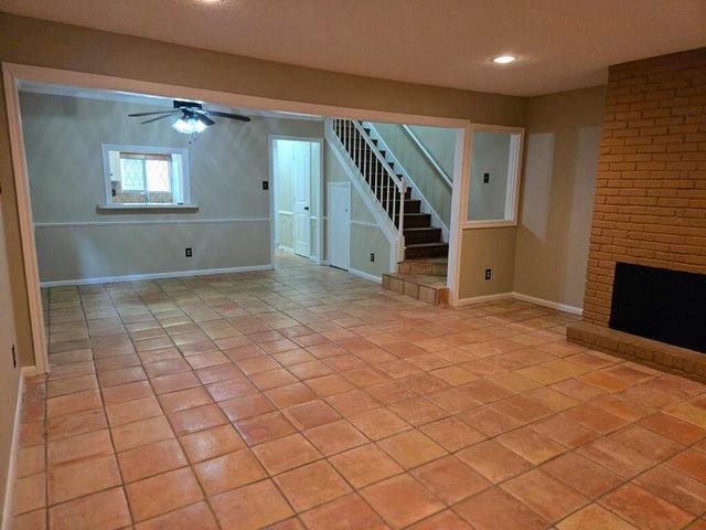 1779 Saxony Lane, Houston, TX 77058