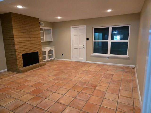1779 Saxony Lane, Houston, TX 77058