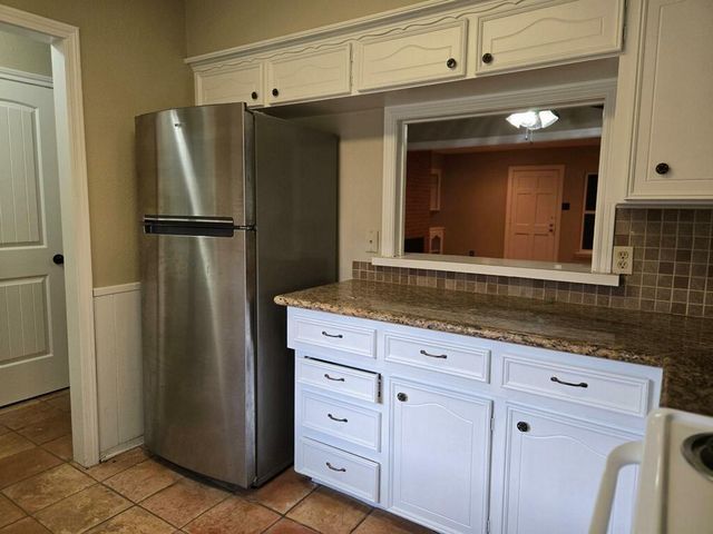 1779 Saxony Lane, Houston, TX 77058