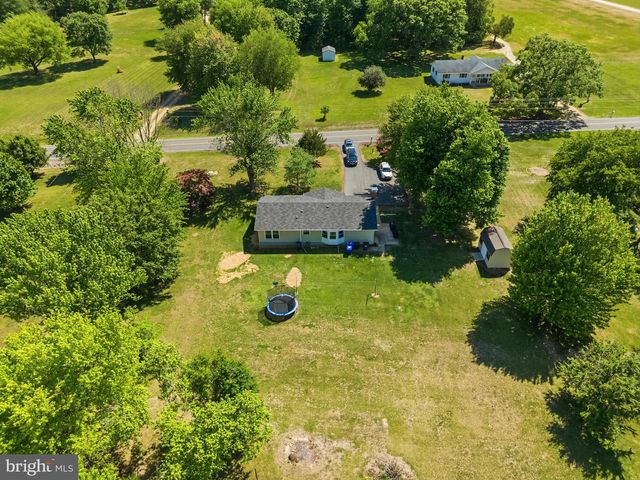 12712 GROSSTOWN RD, Hughesville, MD 20637