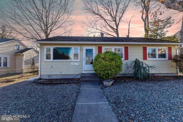 60 Edwards Road, Brick, NJ 08723