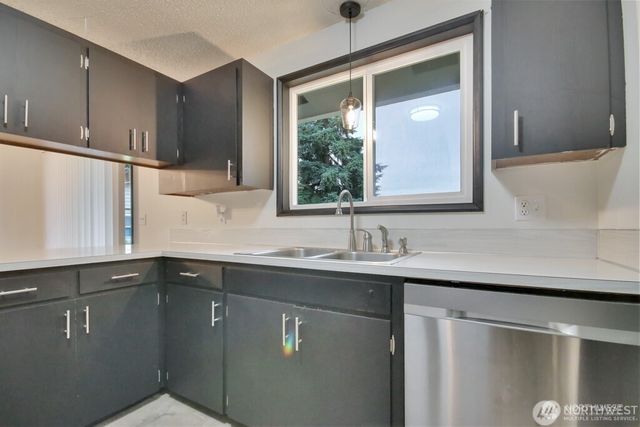 3201 - 3203 Laurel Lane, Centralia, WA 98531