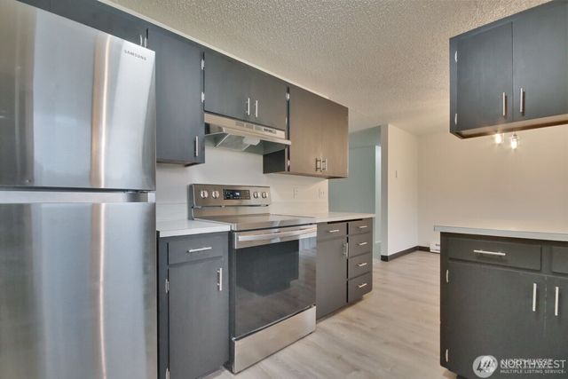 3201 - 3203 Laurel Lane, Centralia, WA 98531