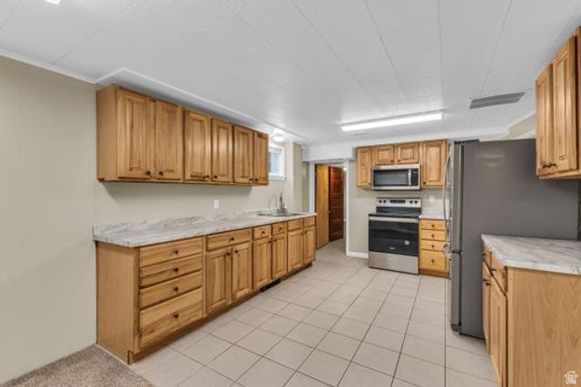 787 E REDMAPLE CIR, Salt Lake City, UT 84106