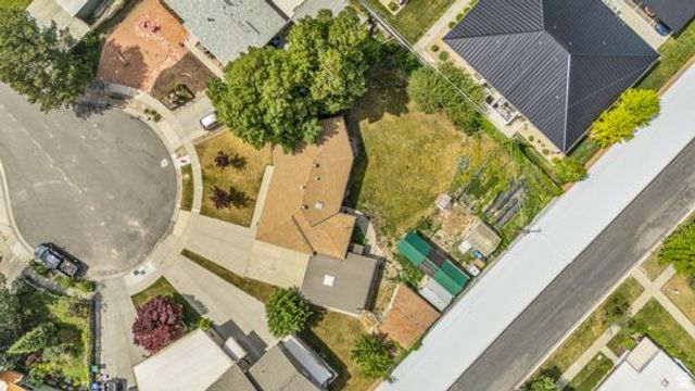 787 E REDMAPLE CIR, Salt Lake City, UT 84106