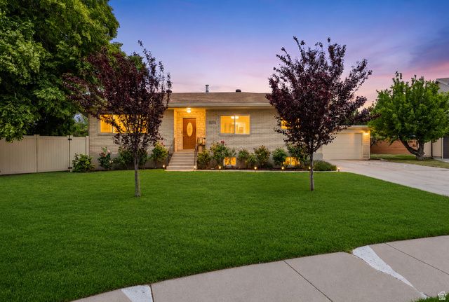 787 E REDMAPLE CIR, Salt Lake City, UT 84106