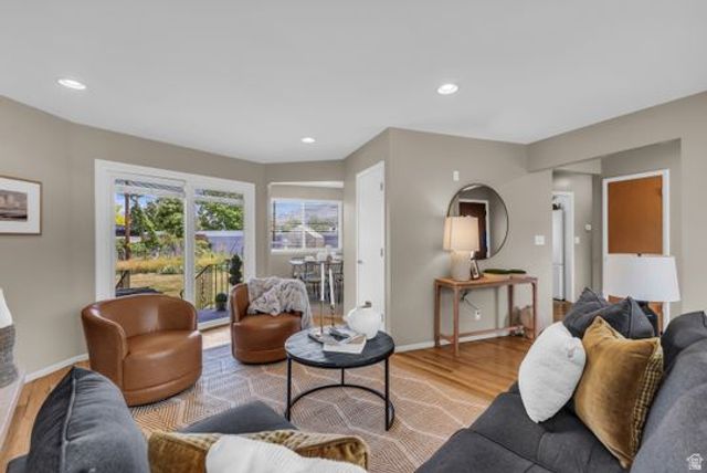 787 E REDMAPLE CIR, Salt Lake City, UT 84106