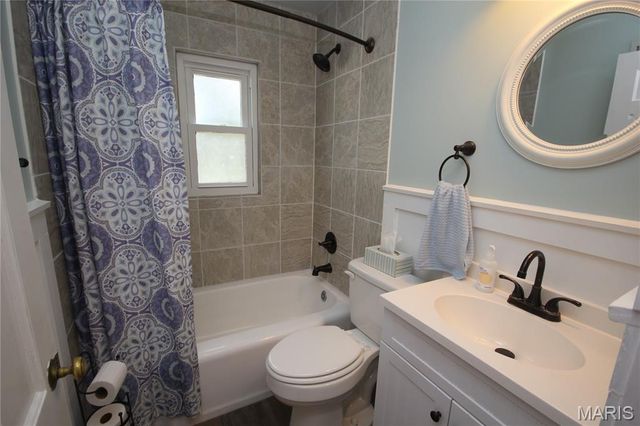986 Woodbine Drive, Crestwood, MO 63126