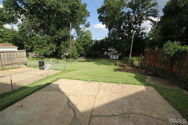 986 Woodbine Drive, Crestwood, MO 63126