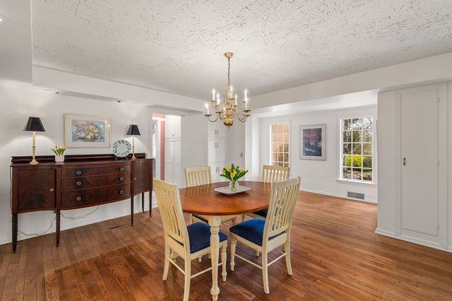 1805 Westover Ln, Mansfield, OH 44906