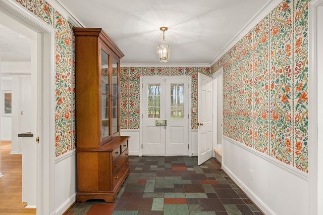 1805 Westover Ln, Mansfield, OH 44906