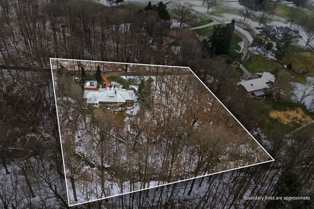 1805 Westover Ln, Mansfield, OH 44906