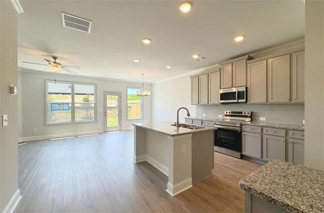 3888 Billabong Trail 80, Gainesville, GA 30506