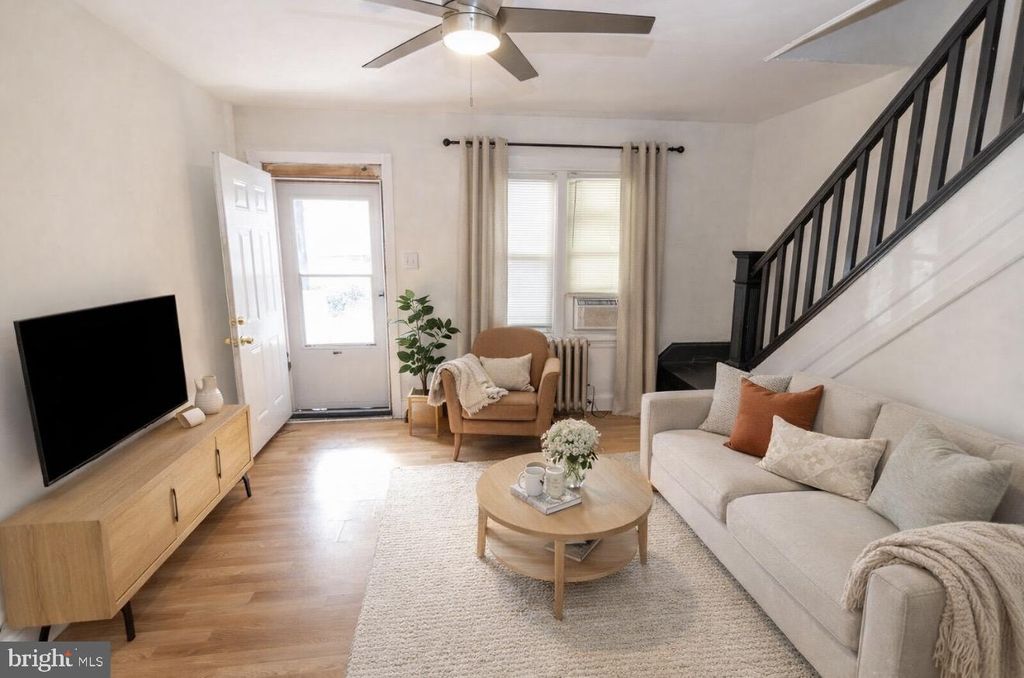 313 N REDFIELD ST, Philadelphia, PA 19139