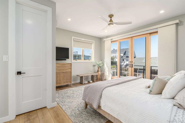 4 Atlantic Avenue, Seaview, NY 11770