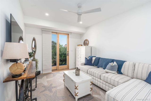 4 Atlantic Avenue, Seaview, NY 11770