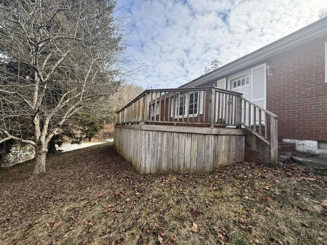 130 Highway 290, Mckee, KY 40447