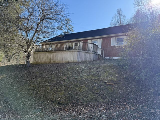 130 Highway 290, Mckee, KY 40447