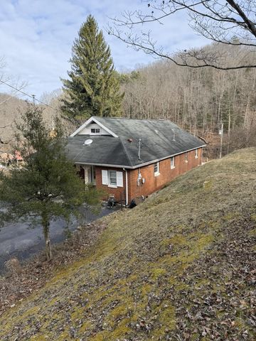 130 Highway 290, Mckee, KY 40447