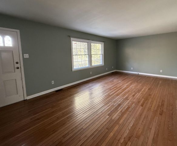 130 Highway 290, Mckee, KY 40447