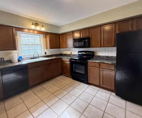 130 Highway 290, Mckee, KY 40447