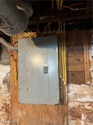 3291 W 54th Street, Cleveland, OH 44102