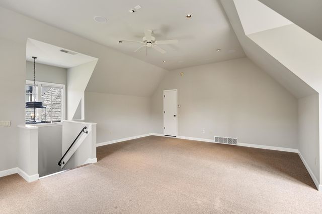 1910 CHATSWORTH DR, Germantown, TN 38138