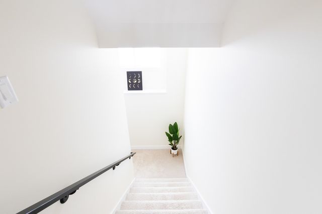 1112 Bell Grove Lane, Bloomington, IL 61705