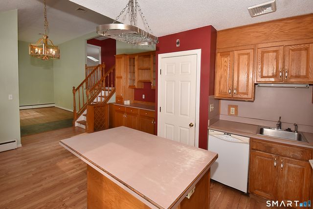 41 Cider Mill Road, Ellington, CT 06029