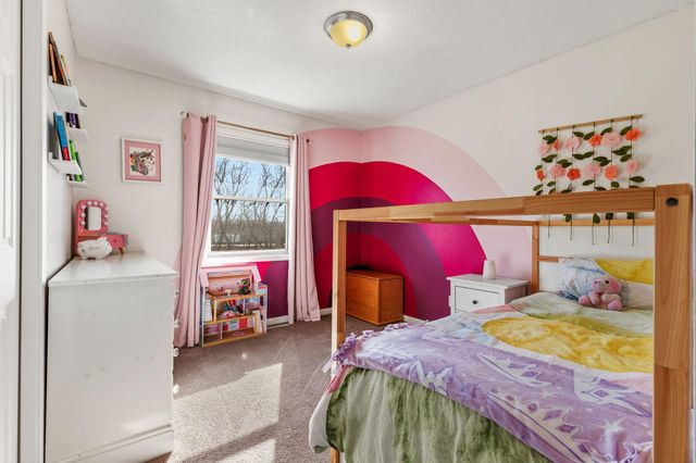 7531 Banning Way, Inver Grove Heights, MN 55077