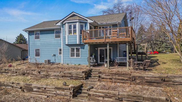 7531 Banning Way, Inver Grove Heights, MN 55077