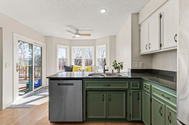 7531 Banning Way, Inver Grove Heights, MN 55077