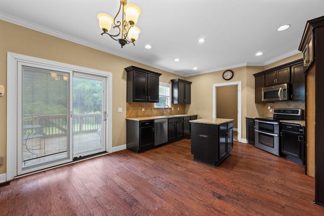 1550 Courtland Drive, Hixson, TN 37343