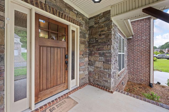 1550 Courtland Drive, Hixson, TN 37343