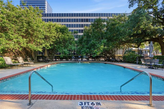 5050 Ambassador Way 112, Houston, TX 77056