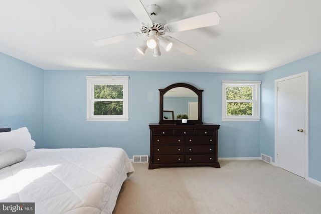 626 ARTWOOD DR, Philadelphia, PA 19115