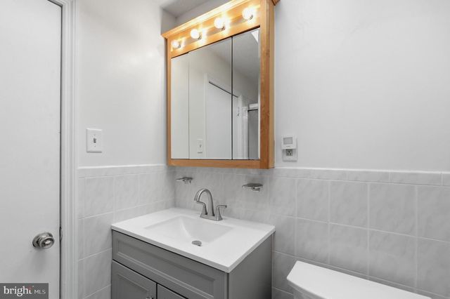 626 ARTWOOD DR, Philadelphia, PA 19115