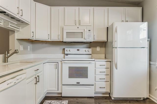 3752 Cypress Creek Drive, Columbus, OH 43228