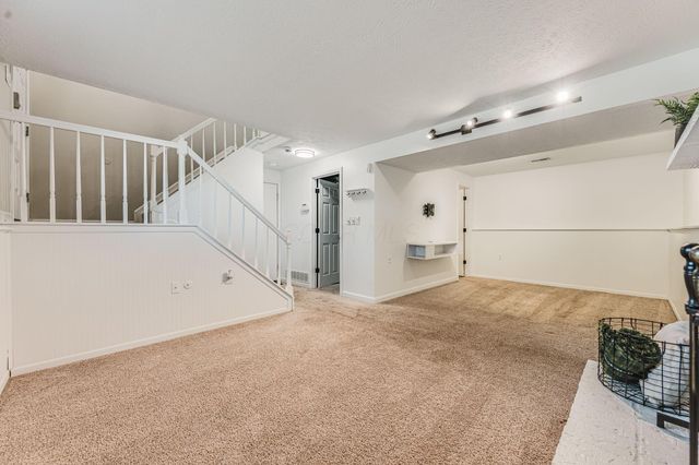 3752 Cypress Creek Drive, Columbus, OH 43228